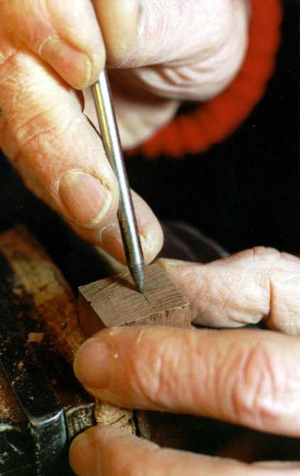 marking the centre of the block